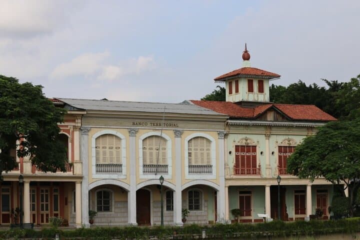 Guayaquil City Tour and Historic Park Visit