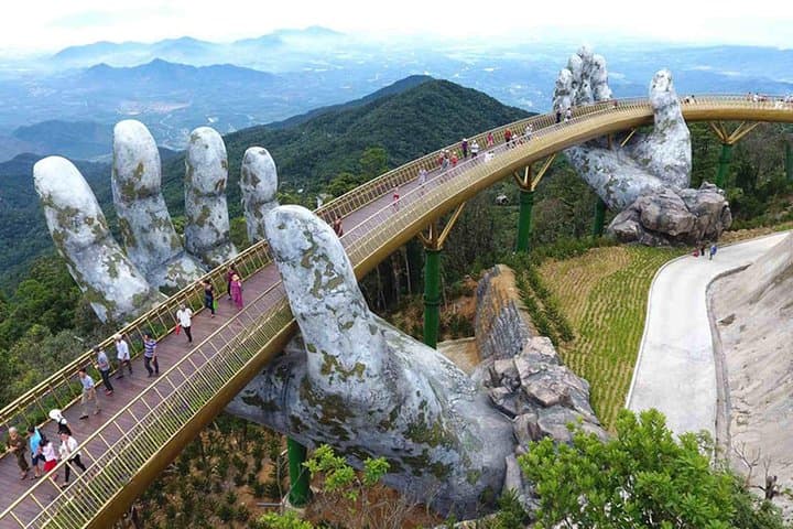  Ba Na Hills - Golden Brigde included Buffet lunch 1 day trip