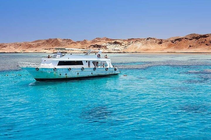 Tiran Island Yacht Excursion from Sharm El Sheikh