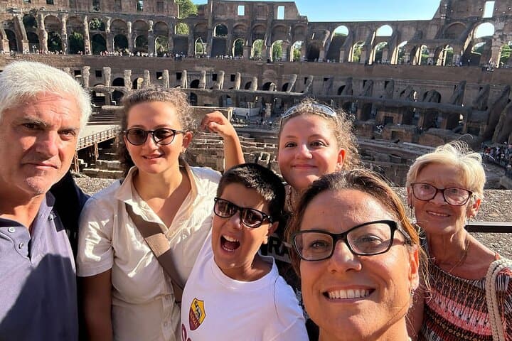 Private Rome Tour from Port: Vatican, Colosseum, Squares & Lunch