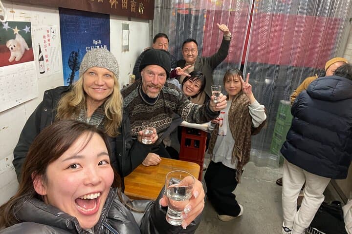  2 Hours of Bar Hopping in Osaka Style