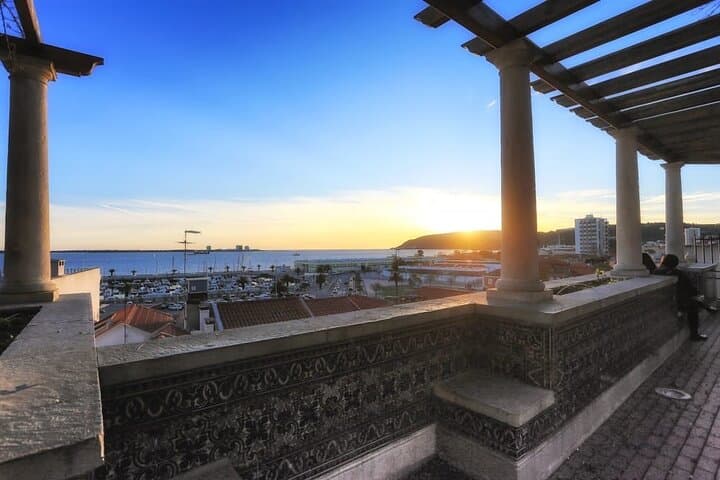 Setúbal Walking Tour with Gastronomic Tasting