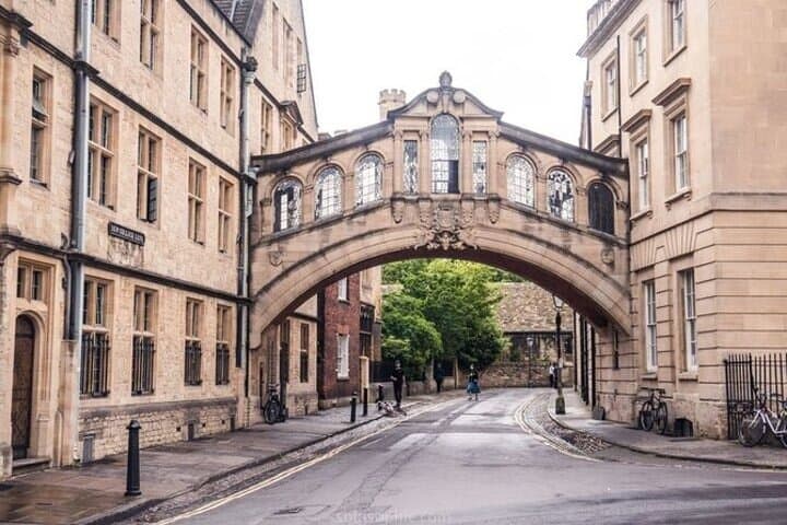 Dover Cruise Terminal To Oxford Private Transfer