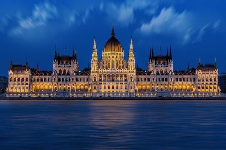 Budapest and Bratislava private day tour from Vienna