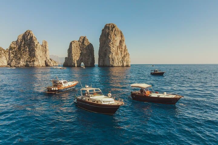 Capri Island: Private Boat Tour From Sorrento or Positano