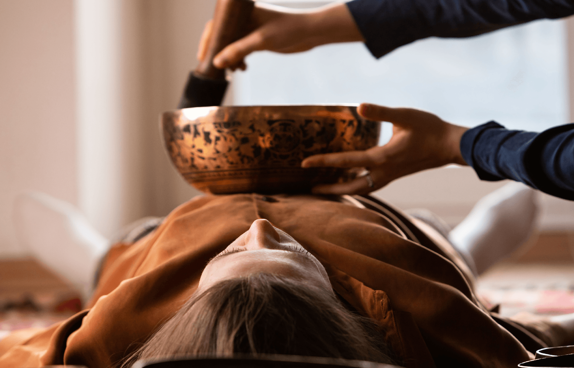 Relaxing Sound Healing Session in Icelandic nature