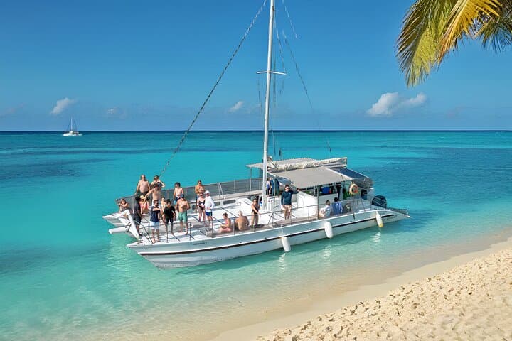 Punta Cana Catamaran Party– Snorkeling, Open Bar, Music & Pickup