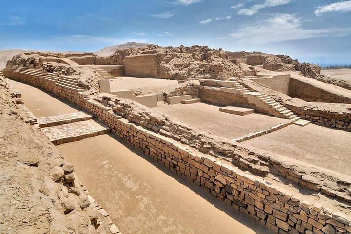 Barranco and Temple of Pachacamac Half Day Tour