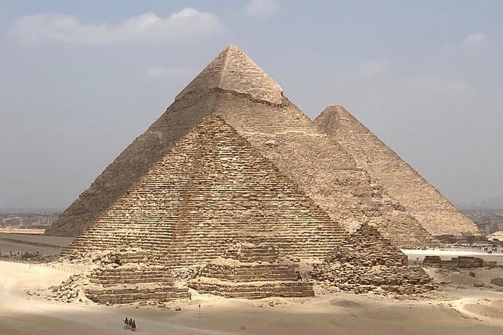 Elegant Grand Egyptian Museum and Giza Pyramids Full Day Tour