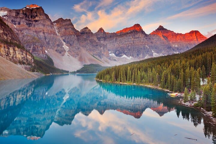 Sunrise Tour Moraine Lake Lake Louise from Banff