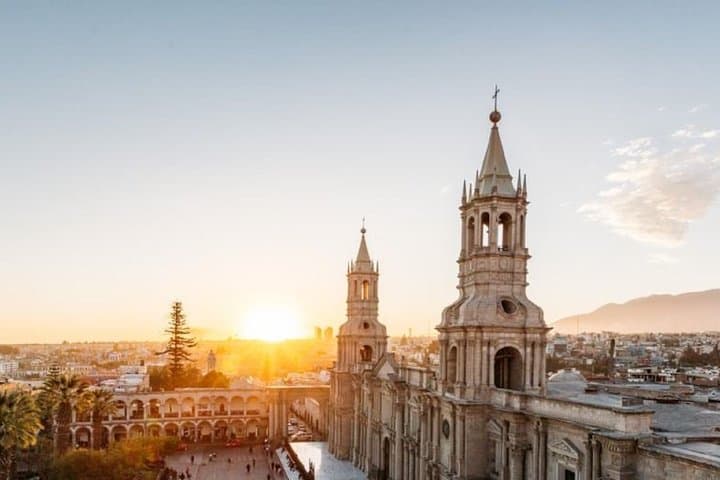 4-day Essential Arequipa and Colca Canyon Tour Package