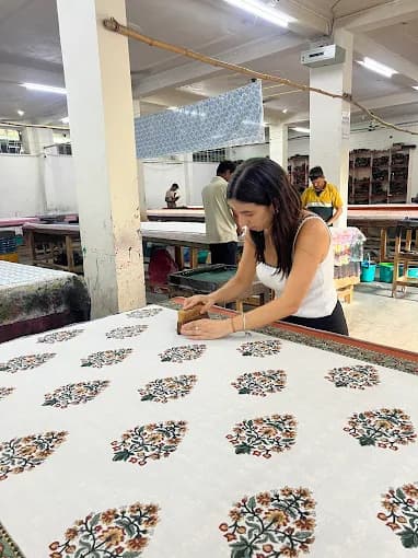 Private Half-Day Textile Dyeing & Block Printing Experience in Jaipur with Pickup & Drop