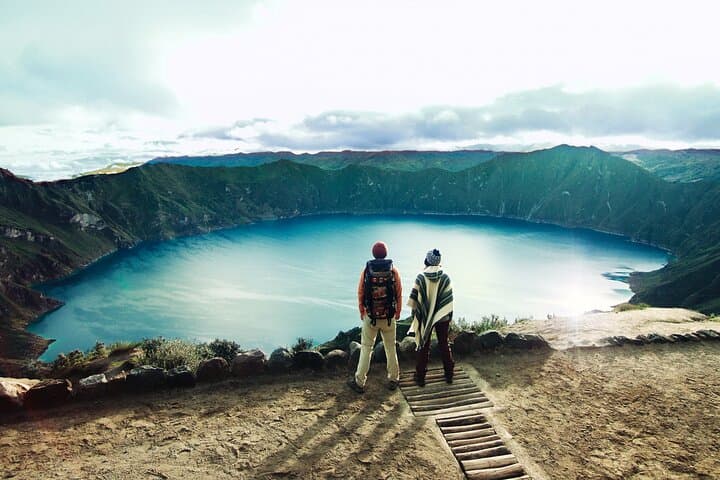 Quilotoa Crater Lagoon: Hiking and Cultural Small Group Full Day Tour