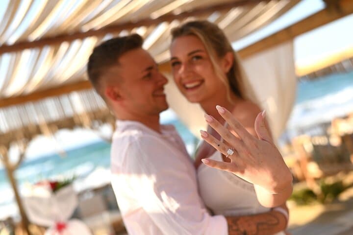 Surprise Engagement Photoshoot in Hersonissos