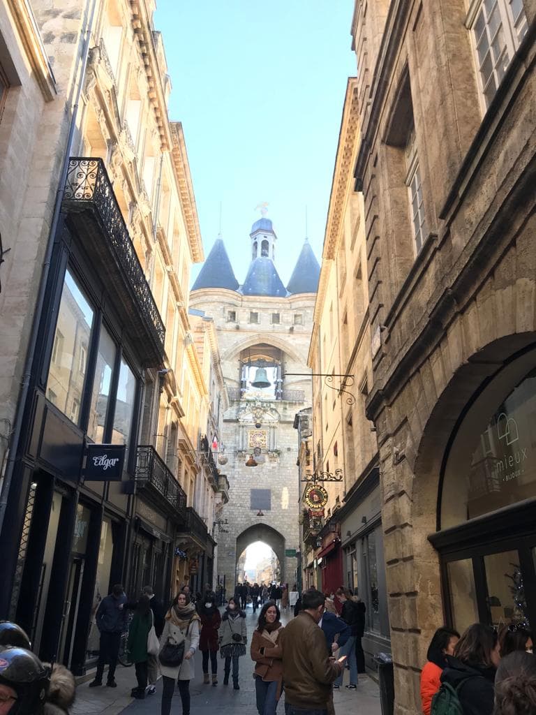 GRUPO PEQUEÑO: TOUR GASTRONÓMICO DE BURDEOS