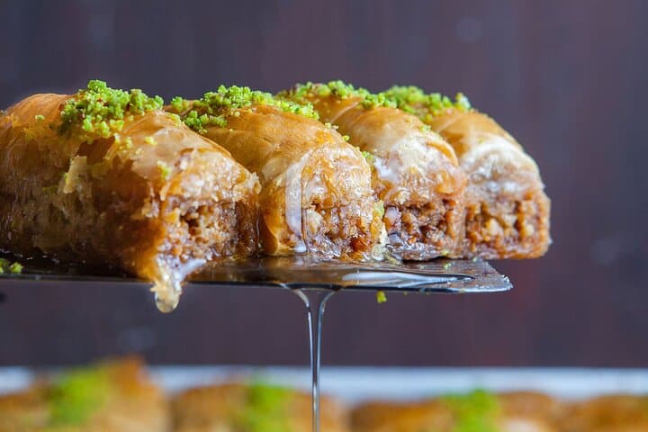 Thessaloniki Food Tour and Classic Sightseeing Private Experience