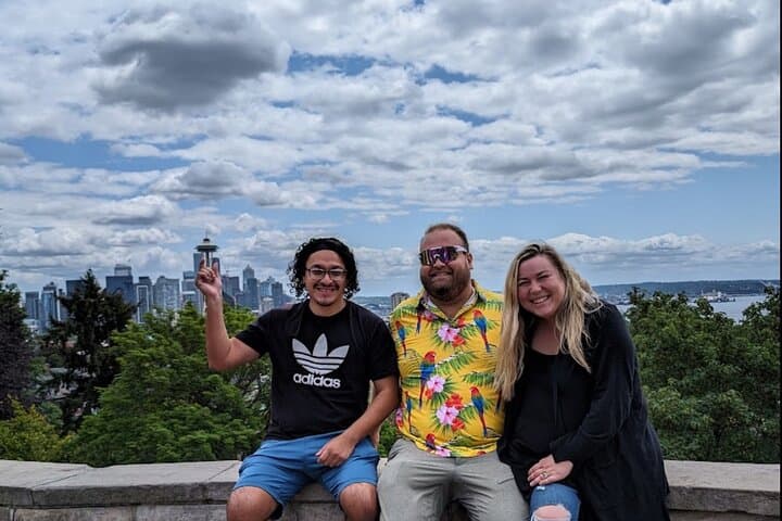 Private Seattle City Sightseeing Tour — 3–4 Hours (SUV/Sprinter)