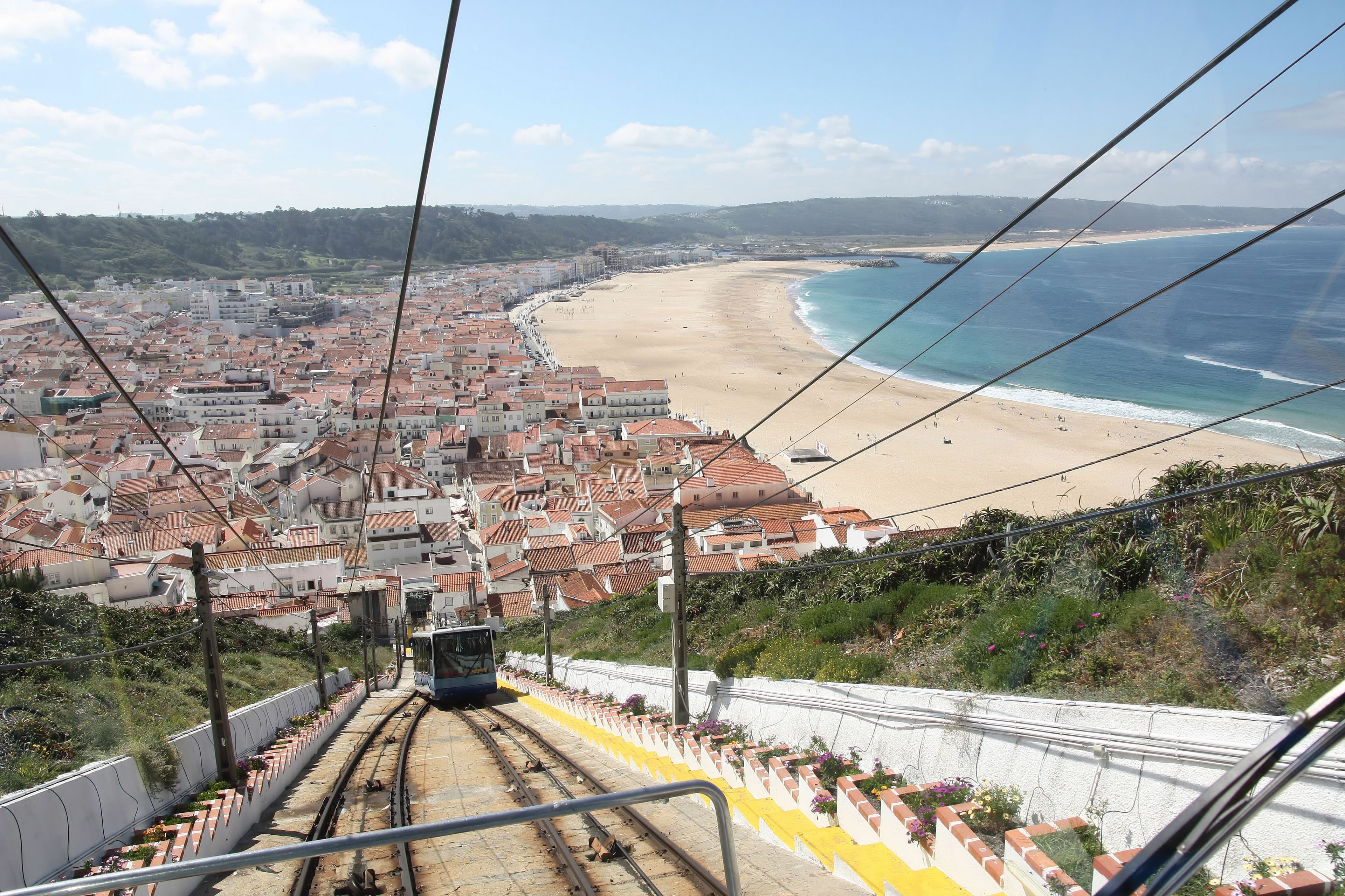 Private Tour to Nazaré and Alcobaça, giant waves and a monastery
