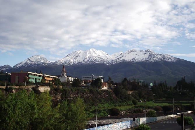 Arequipa Countryside including La Mansion del Fundador -Mirabus
