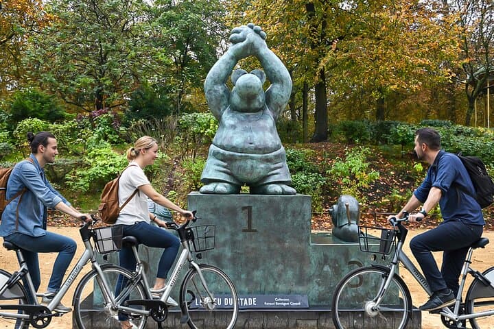 Brussels Private Bike Tour Highlights, Parks and Drinks