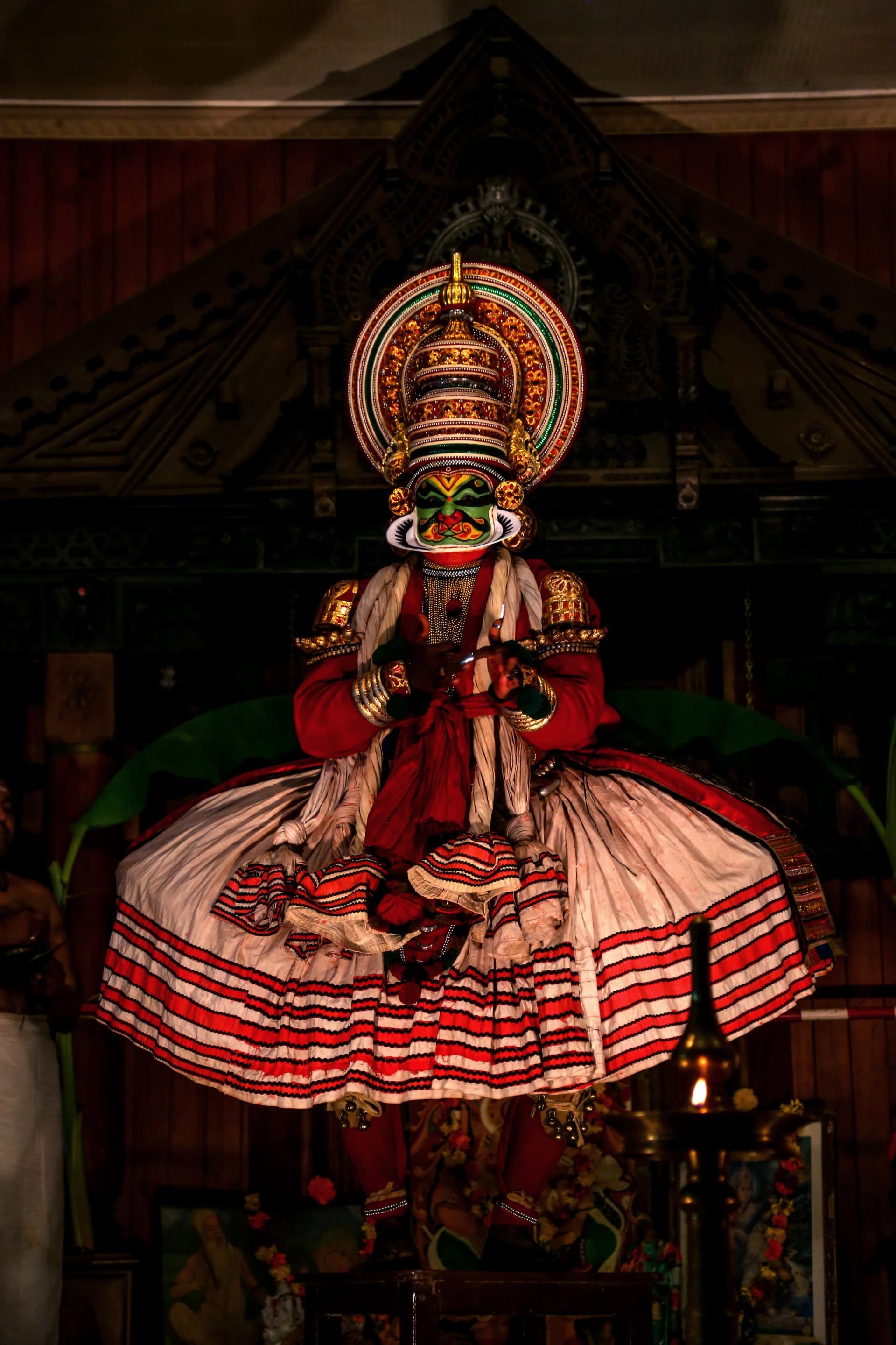 Imperial Heritage & Tranquil Backwaters: Mumbai to Kerala