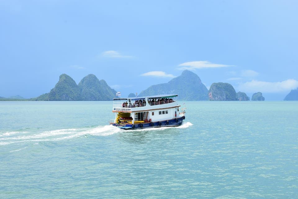 3D2N PHUKET - PHI PHI ISLANDS + BAMBOO ISLAND