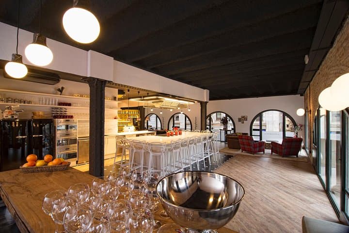Premium Cooking Class in Designer Loft: Paella & Spanish Tapas