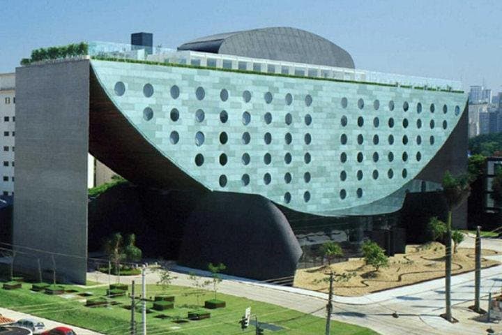 Private Sao Paulo Architecture Tour – The Most Diverse Styles, Shapes & Sizes