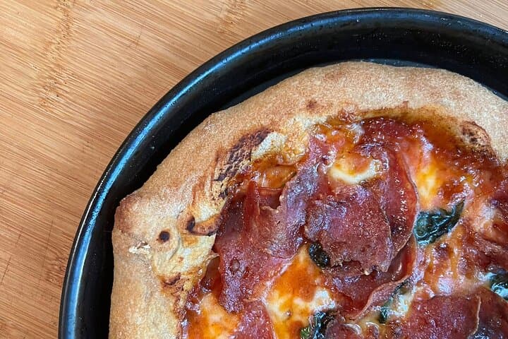 Crunchy Pizza, Wine Tasting and Chocolate Tiramisù