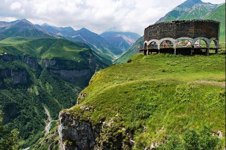 One day trip to Kazbegi and Gudauri