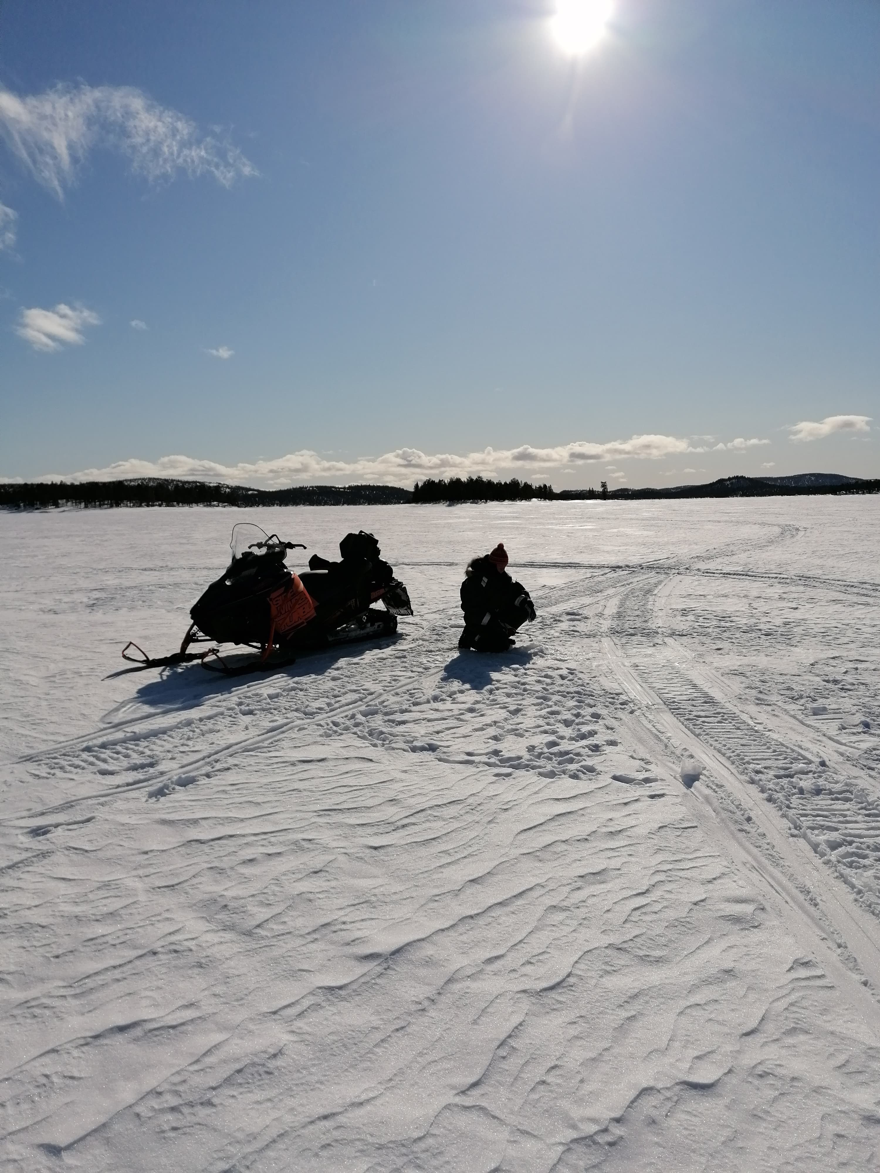 FAMILY EXPERIENCE BY SNOWMOBILE SLEIGH