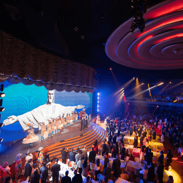 Rio By Night VIP: Dinner + Cultural Show at Roxy Copacabana