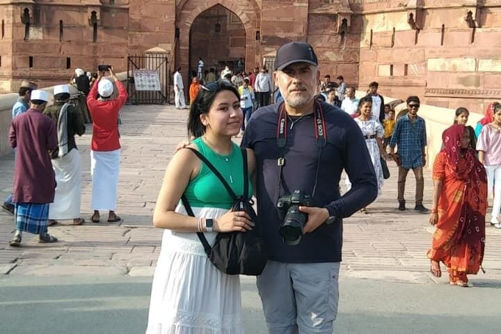 Delhi to Agra & Fatehpur Sikri