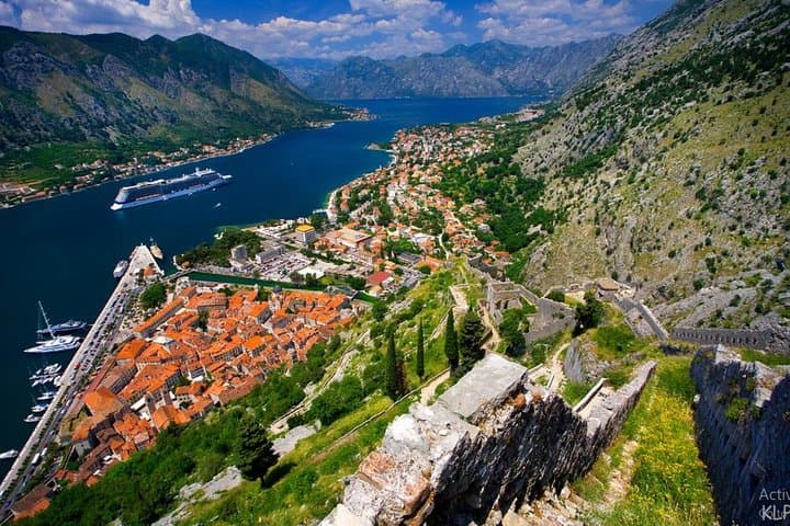 Montenegro and Bosnia in one day - 2 countries day tour from Dubrovnik