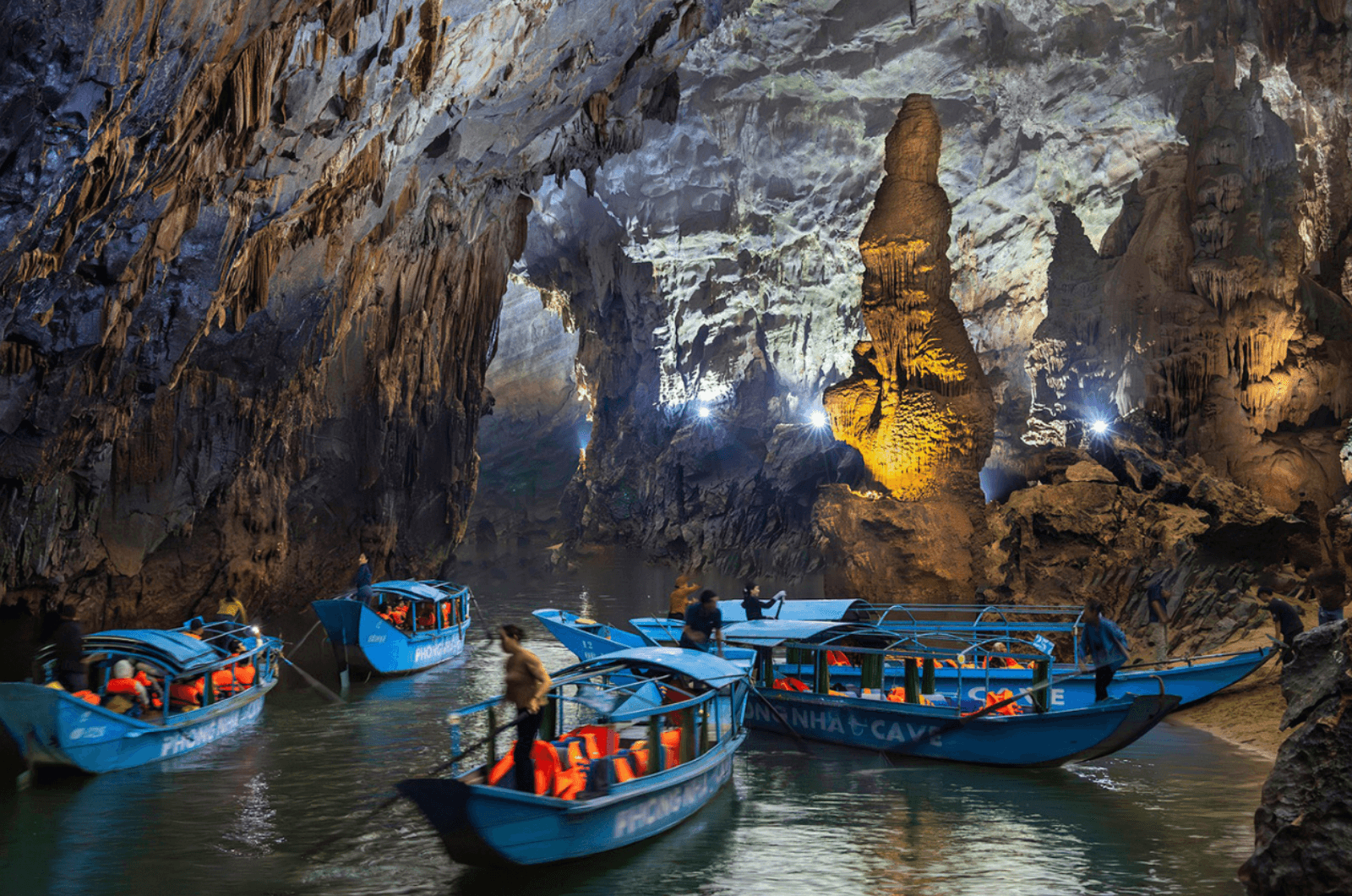 From Hue to History and Nature: DMZ & Phong Nha Cave Tour