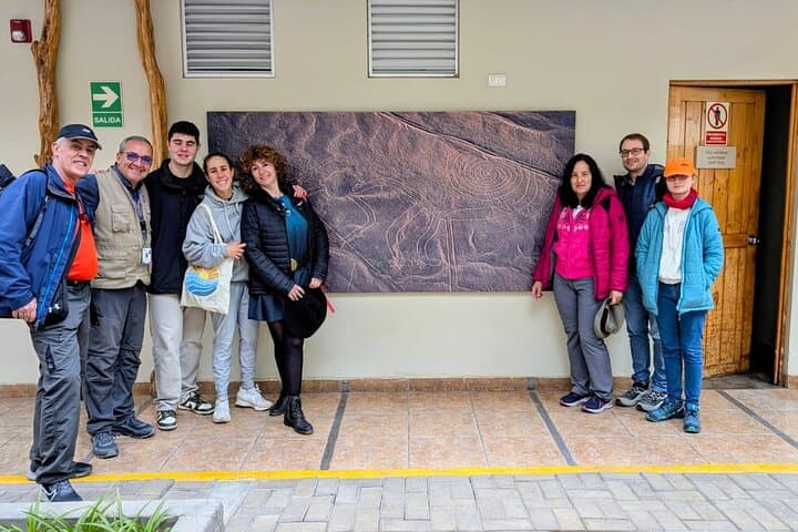 Nazca Premium: Private Transfer and Optional Huacachina Adventure