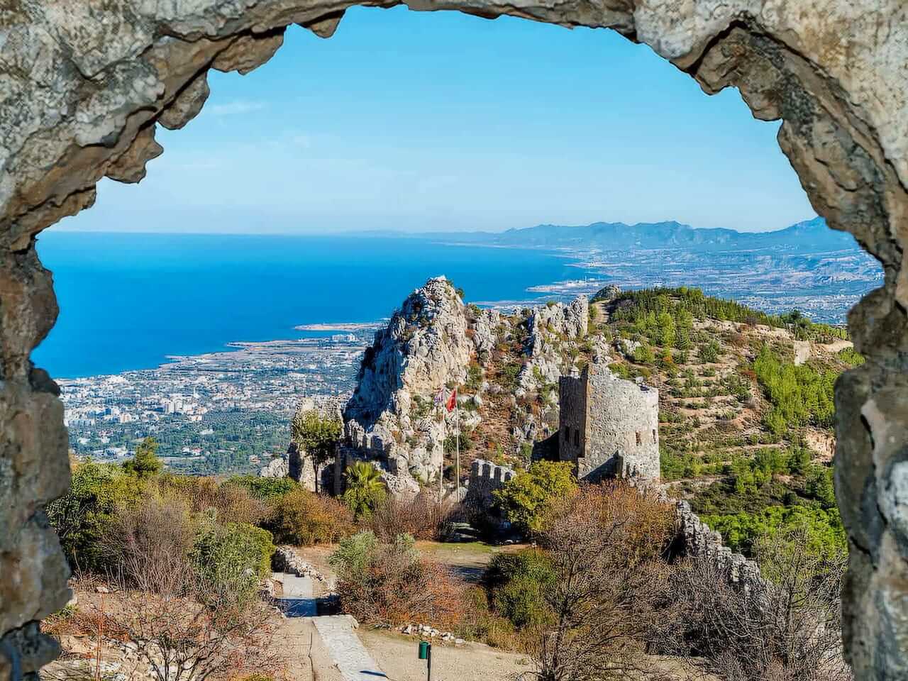 Limassol: Private Kyrenia Tour – Castles, Harbor & Abbey 