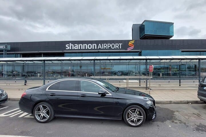 Shannon Airport to Mount Falcon Estate Private Car Service