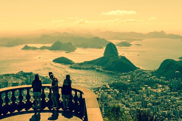 Promo Rio de Janeiro: 4 Wonders Jeep Tour + Walking Tour At Centro Historico