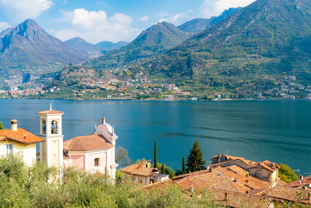Franciacorta Wine Region & Lake Iseo Cruise From Milan: A Wine-fueled Escape With Tastings And Enchanting Landscapes