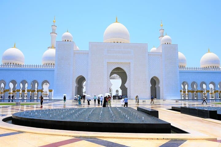 Private Abu Dhabi Sightseeing Tour from Dubai 