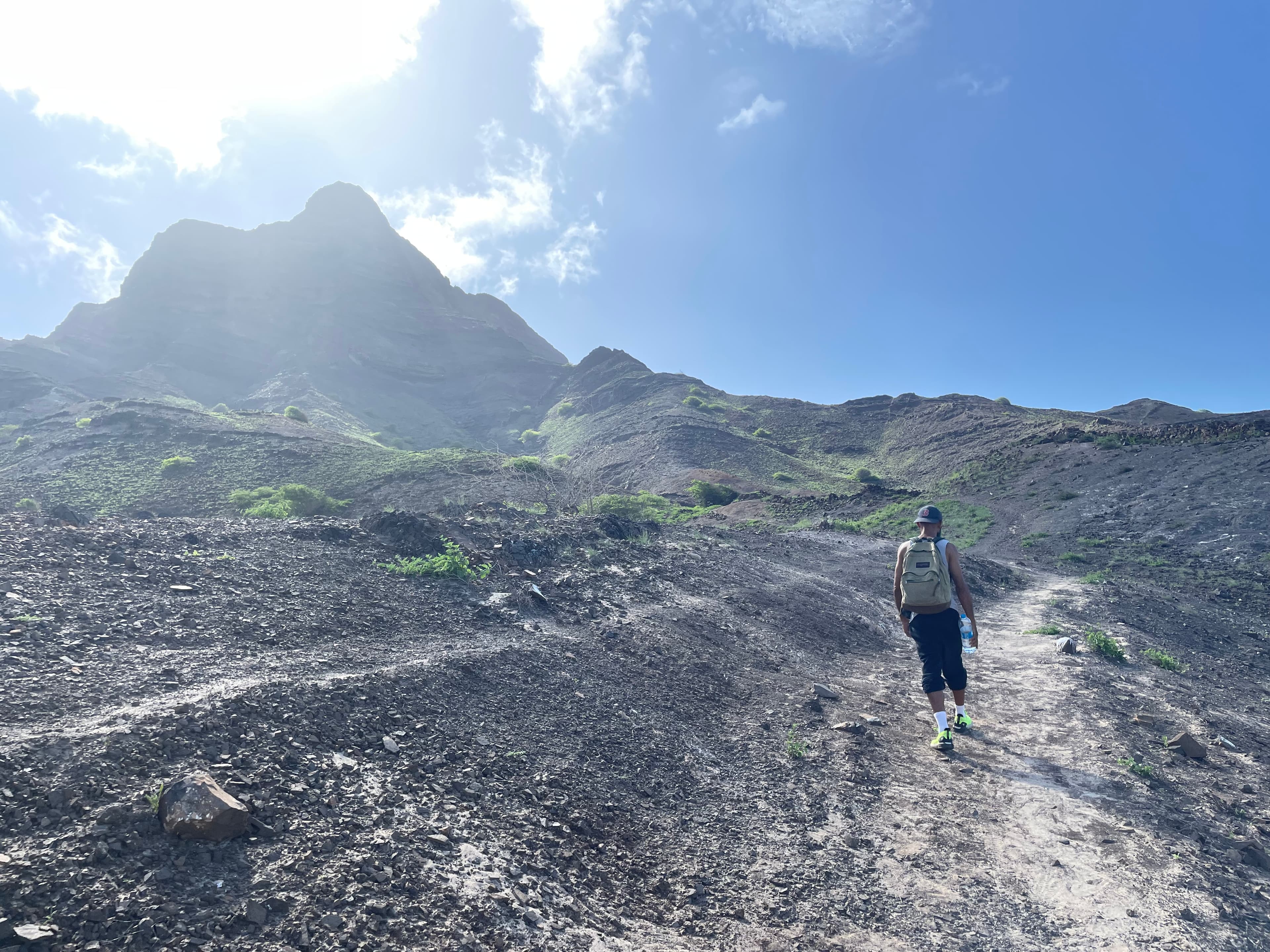 São Vicente: Discover 12 Voltas Walk, Hidden Gem