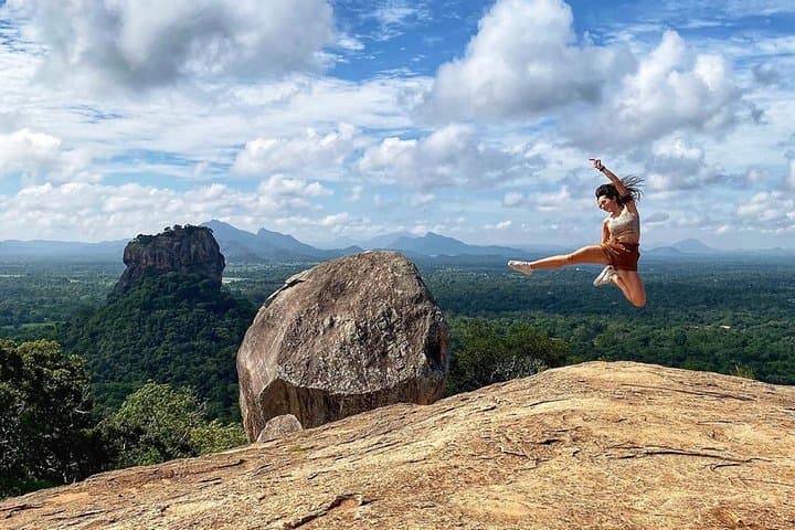 Sigiriya Rock and Dambulla Cave Temple Day Tour