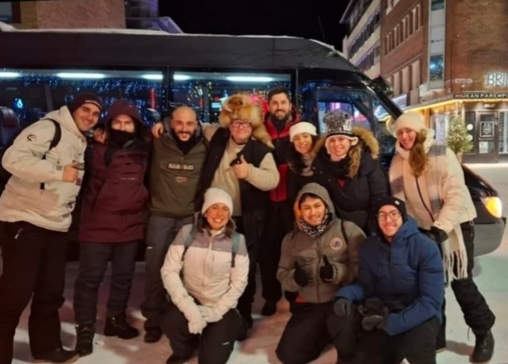 Rovaniemi: Korouoma Canyon Frozen Waterfalls Hike & Campfire Grill – Small-Group Winter Adventure