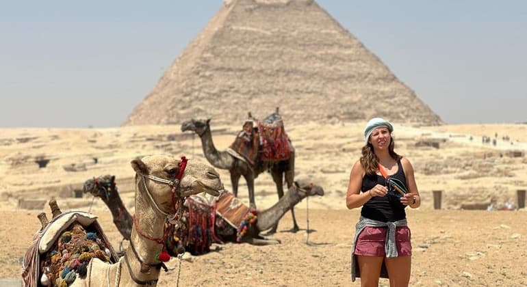 Giza pyramids - Camel Ride and Lunch Tour In Cairo