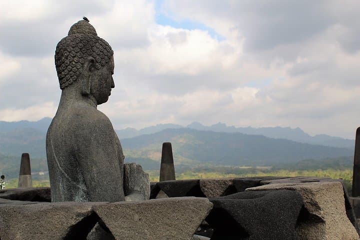 Yogyakarta Cultural Tour: Borobudur Temple, Prambanan Temple and Merapi Volcano