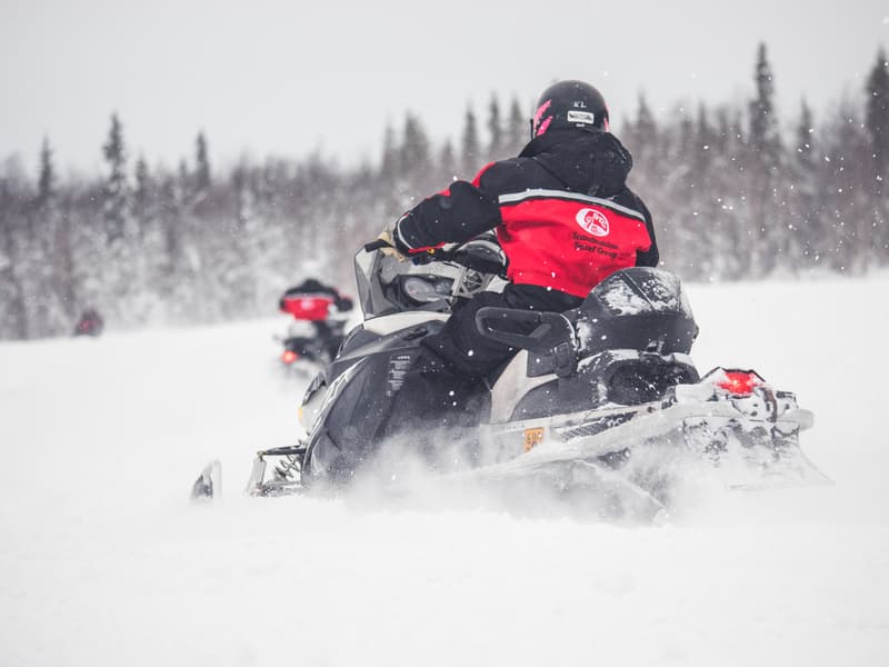 Adrenaline safari - Snowmobile adventure for experienced riders, Levi
