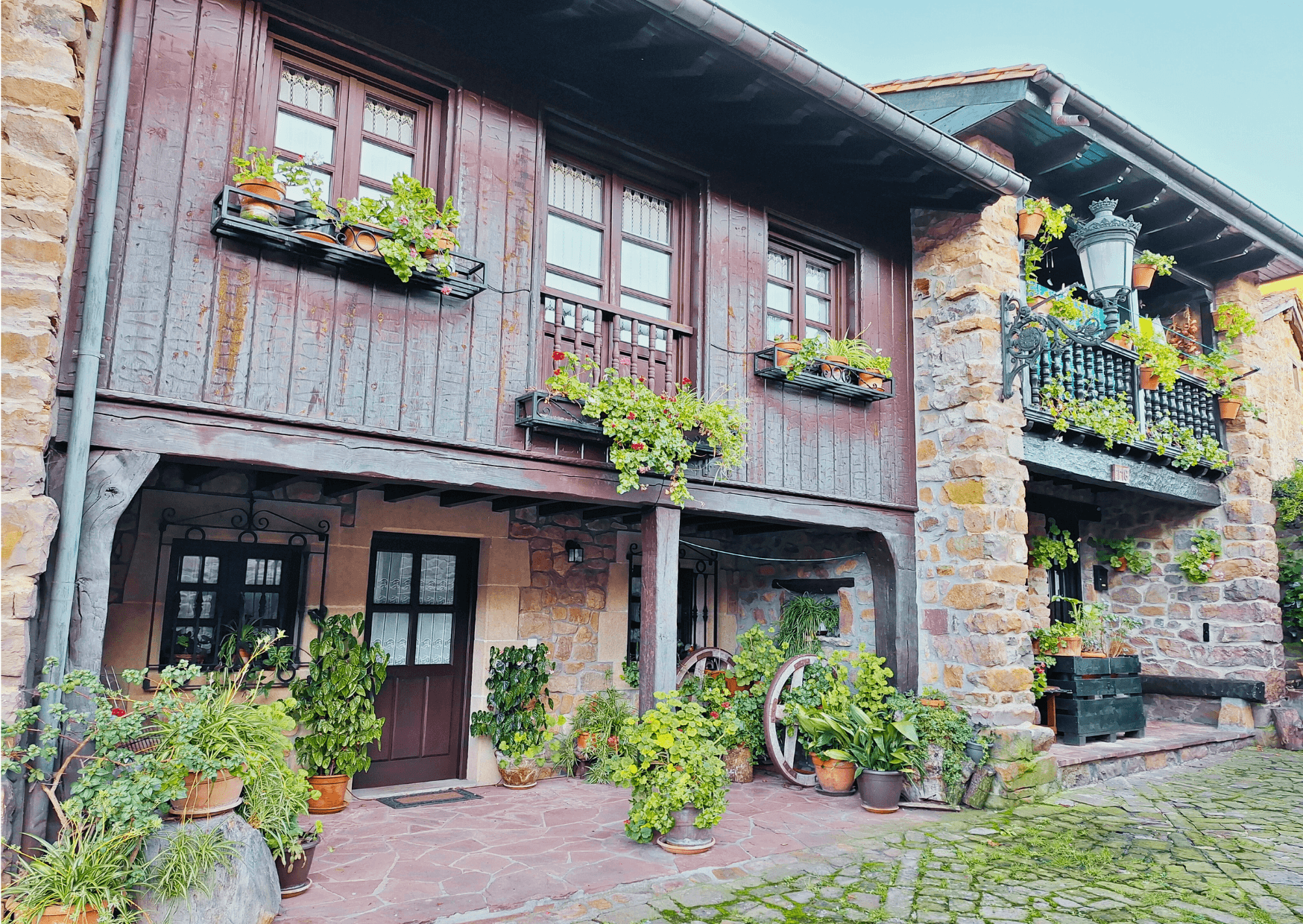 Barcena Mayor and Carmona, inland villages of Cantabria