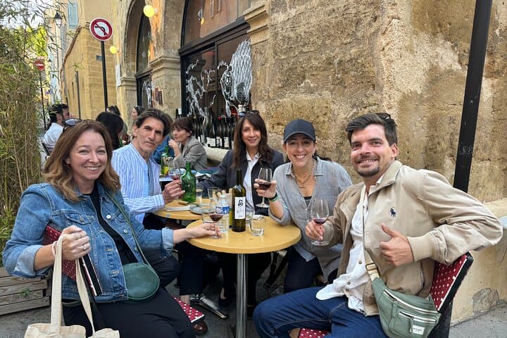 Elevate your Palette with this Aixoise Wine Tasting Tour