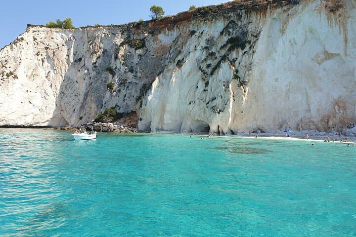 From Argostoli: White Rocks Cruise with Lunch & Wine